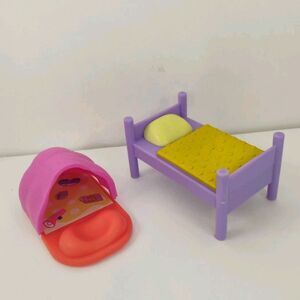 Peppa Pig Family Dollhouse Single Bed and Sleeping bag Replacement Accessory...